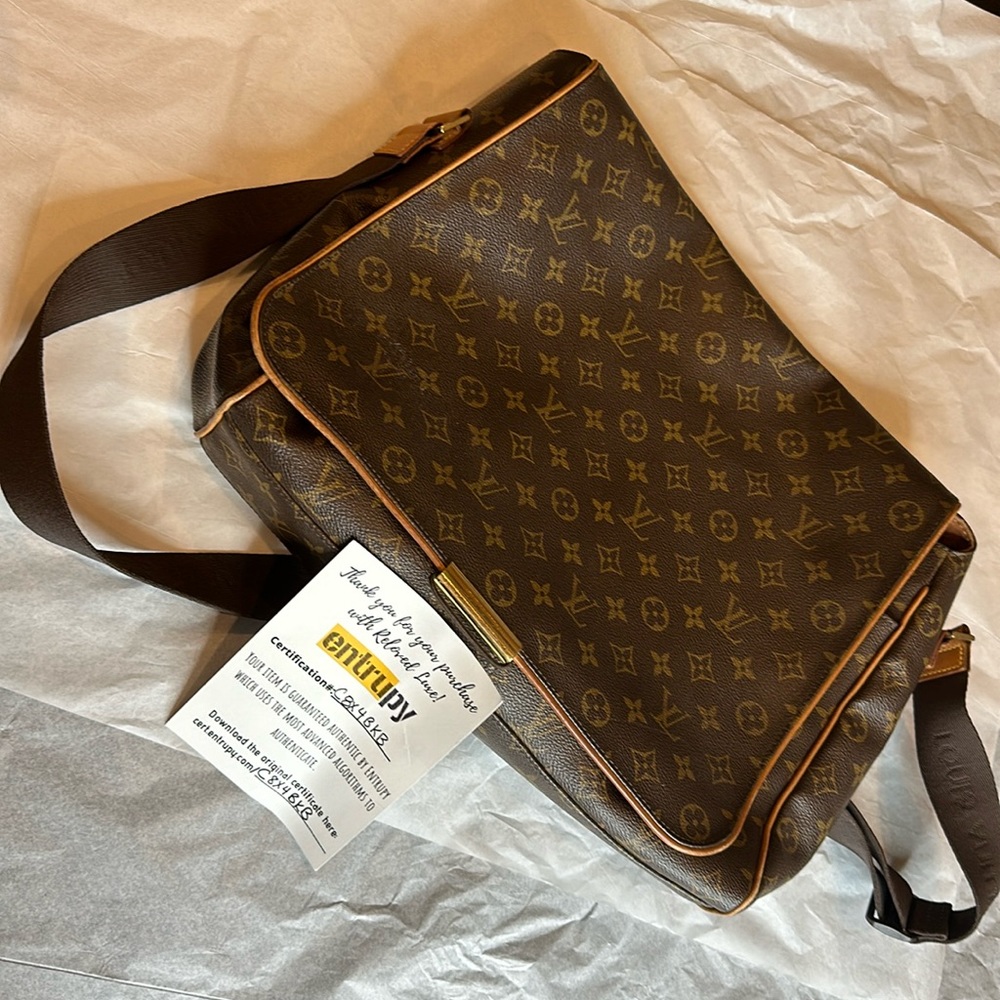 Louis Vuitton Abbesses Messenger Bag Monogram Canvas